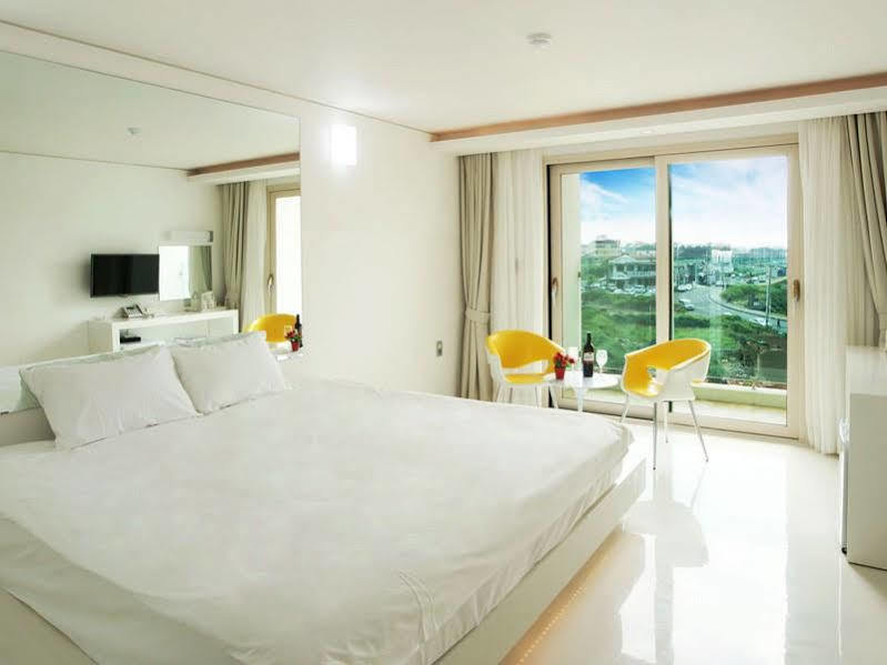 Hotel Ciel Bleu Jeju Esterno foto