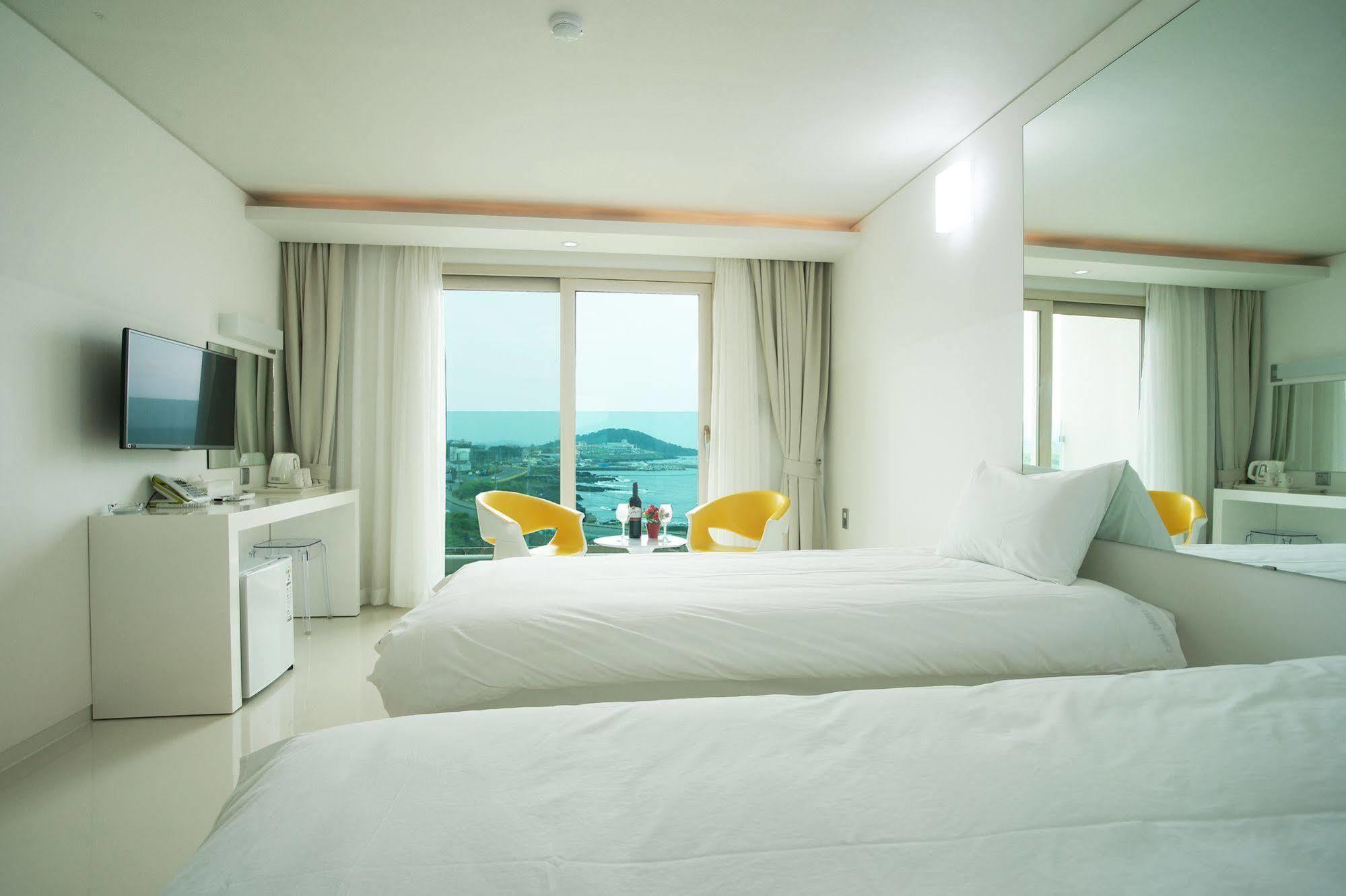 Hotel Ciel Bleu Jeju Esterno foto